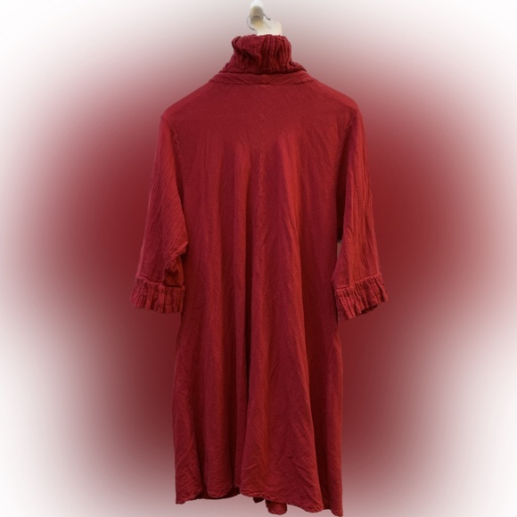 ABACA - Picture 2 of 12